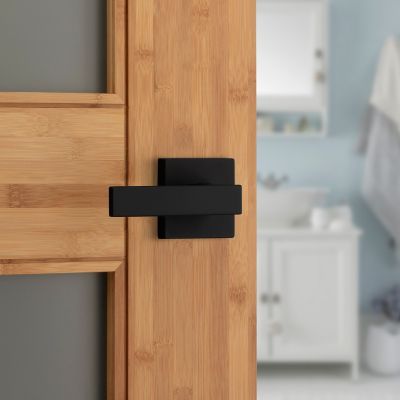Kwikset Singapore Lever (Square) - Bed/Bath, Matte Black