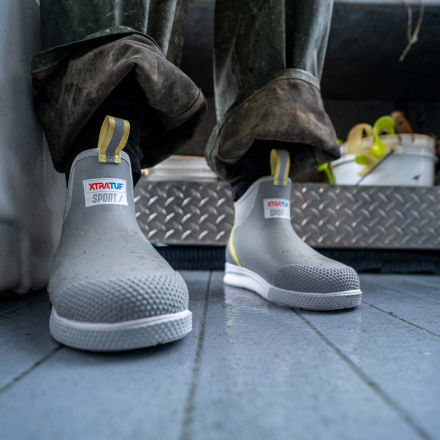 XtraTuf Women's 6 In Ankle Deck Boot Sport Grey