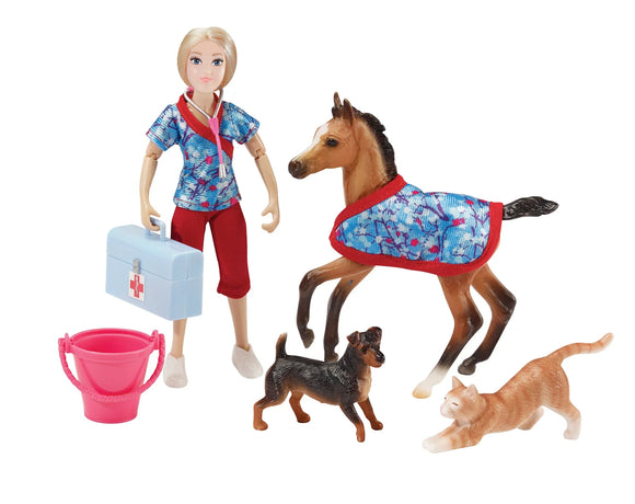 Breyer Day at the Vet (Freedom Series | Ages 4+ | 1:12 Scale)