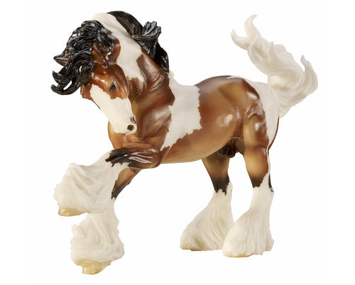 Breyer Gypsy Vanner Action Figure (Traditional | 1:9 scale | Ages 8+)