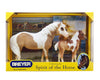 Breyer Traditional Series Misty & Stormy - Models and Book Set (Traditional | 1:9 scale | Ages 8+)